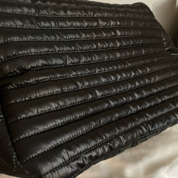 Michael Kors Winnie Quilted Nylon Black Large Tote 35TOUW4T3C - Picture 12 of 12